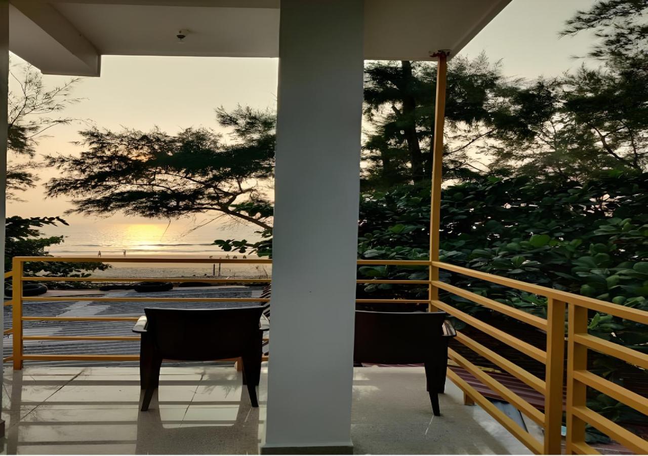 Surya Cafe And Stay Sea View Gokarna  Exterior photo